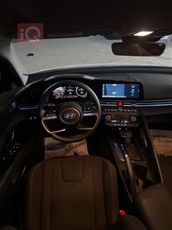 هیوندای ئەلەنترا